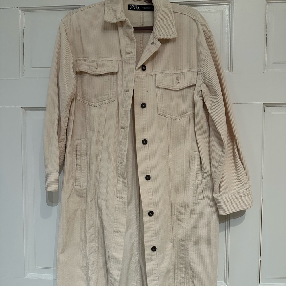 Long Zara Off-White Corduroy Jacket